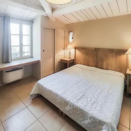 Awesome In Saint-laurent-de-la-ca With Wifi Prázdninový dům *